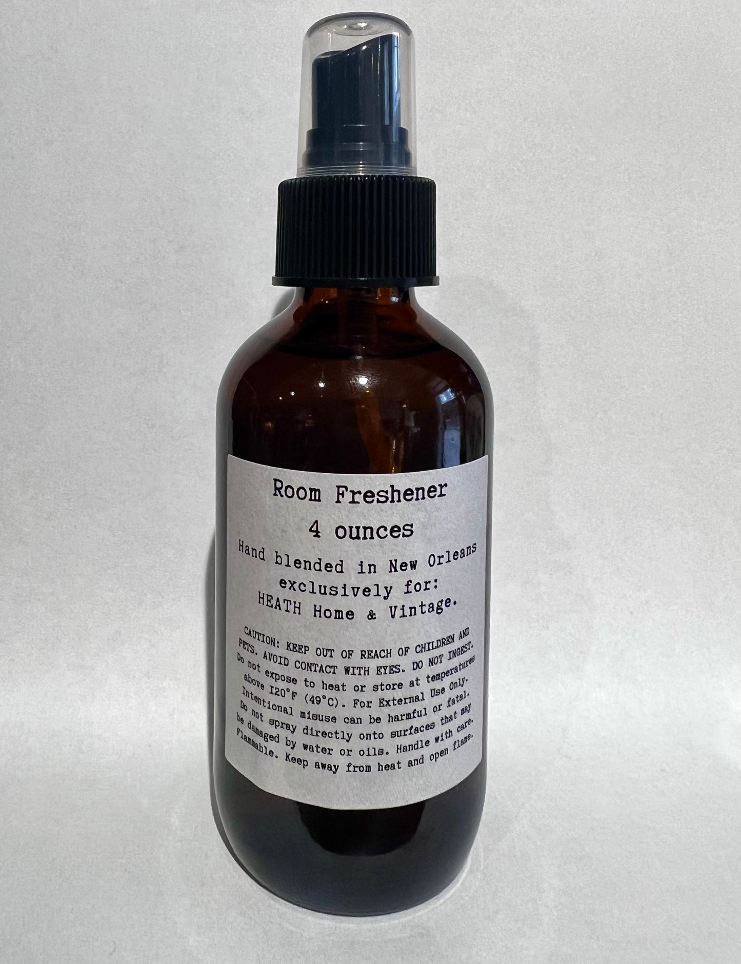 Madame Pompadour Fresh Cut Flowers Room Spray