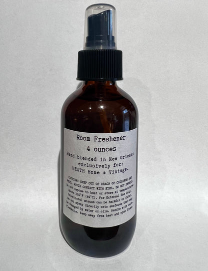Madame Pompadour Fresh Cut Flowers Room Spray