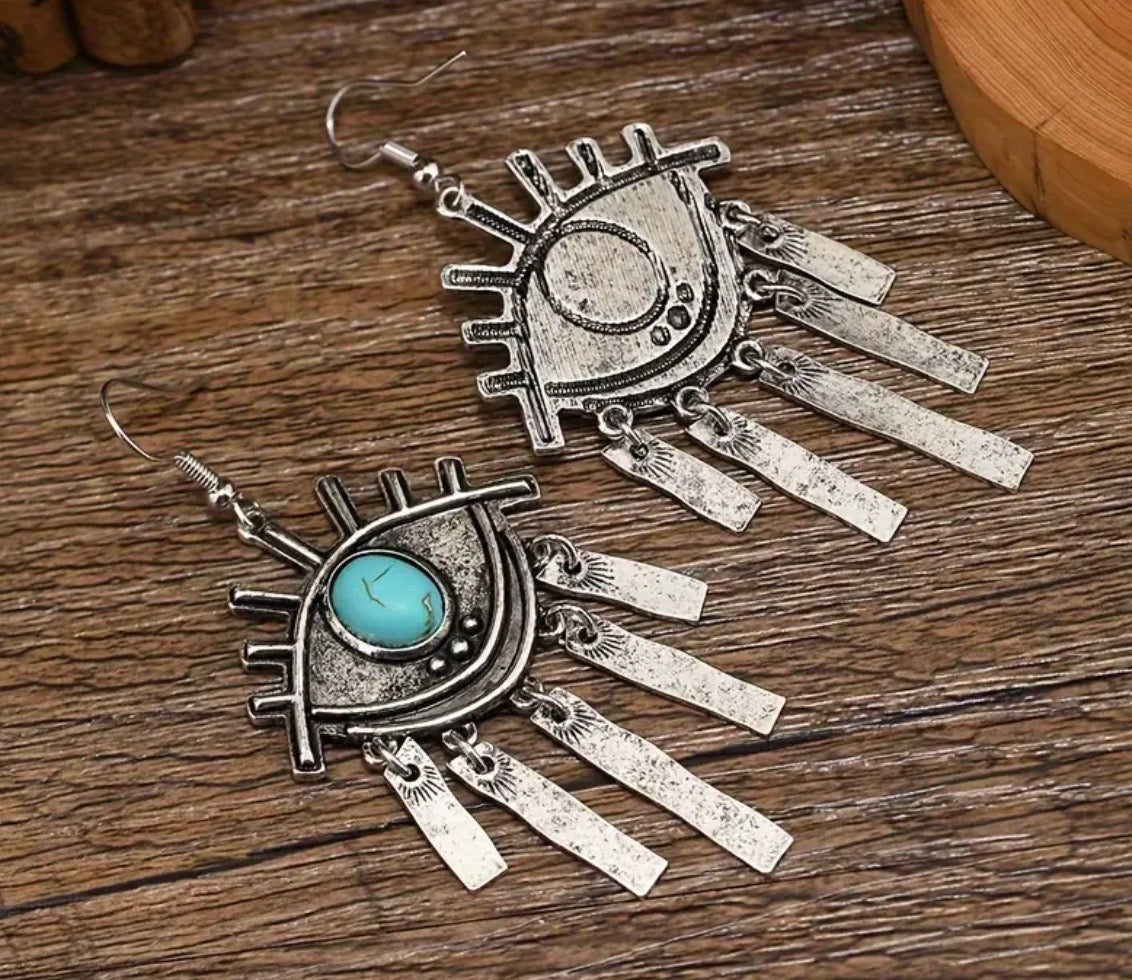 Oval Eye Dangle Earrings