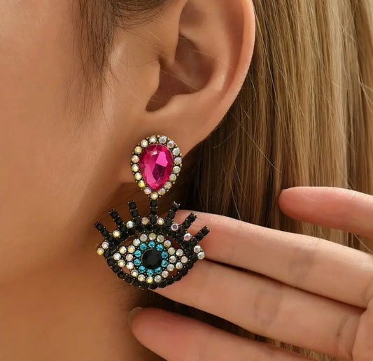 Glam Eye Earring w/ Pink Gem