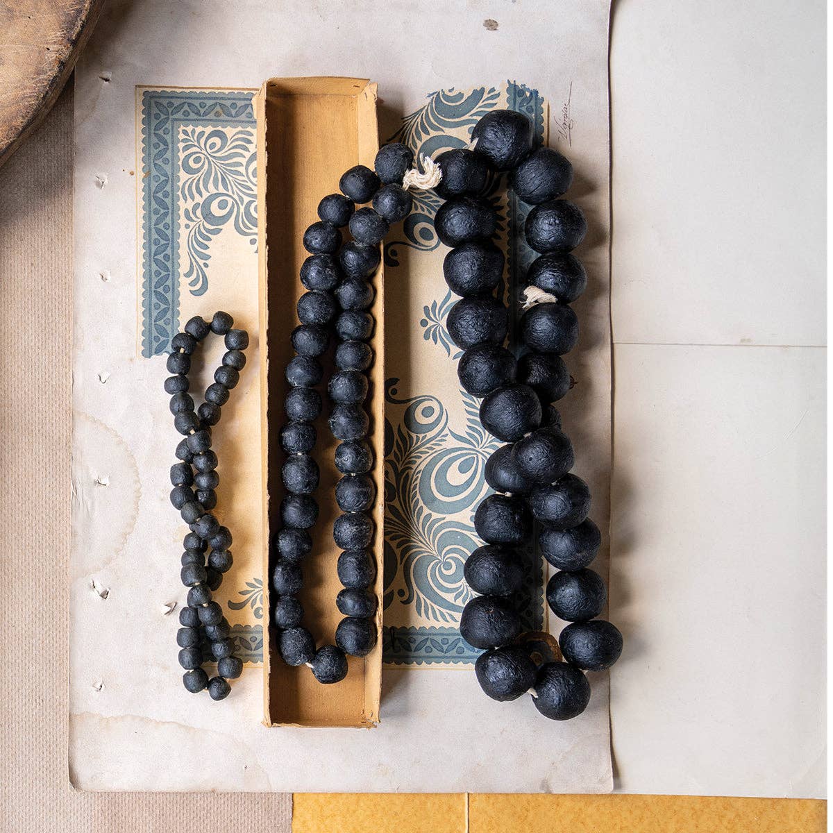 Recycled Glass Beads: Blue Sm